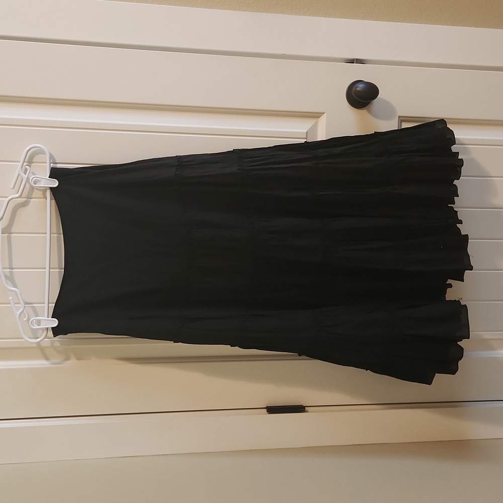 Vintage, cotton, black skirt, size medium. 15.5in across top.